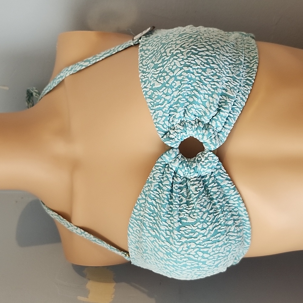 💙NWT SWIM TOP